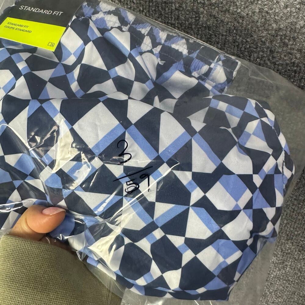 NWT‎ Nike Girl's Dri-Fit Standard Fit Printed Running Shorts Size Large - Picture 9 of 9